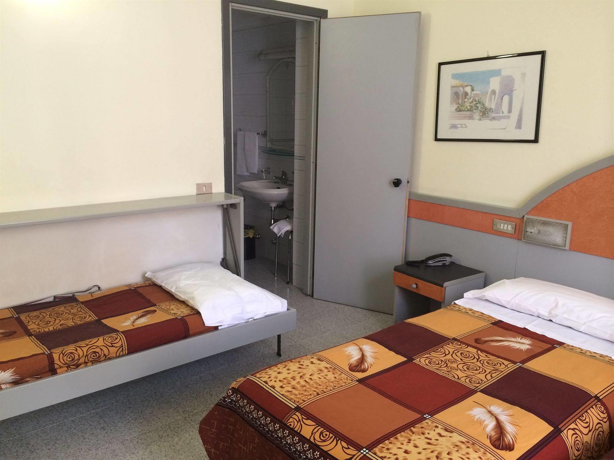 Hotel Mazzini Letojanni Luaran gambar